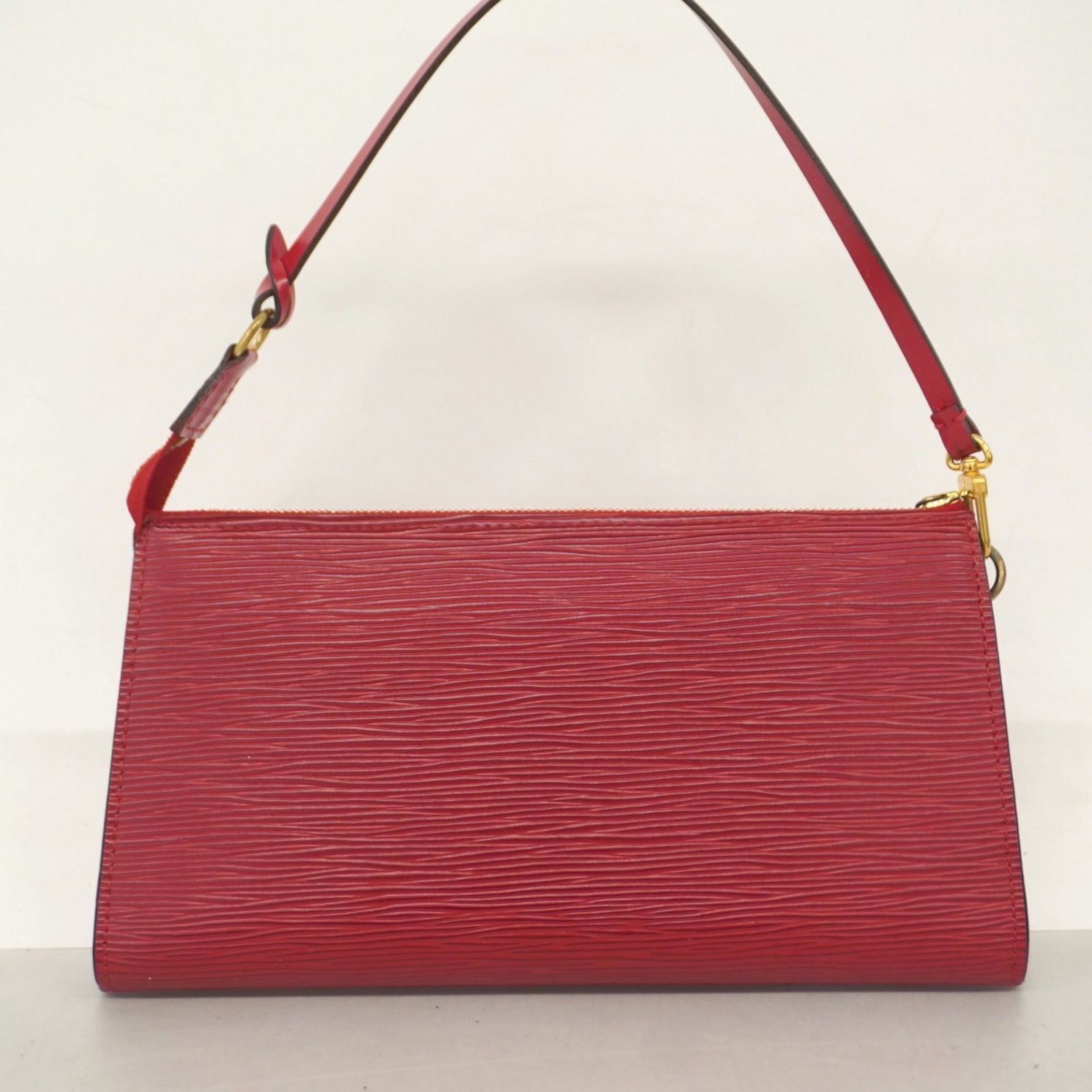 ポシェットアクセソワール M52947