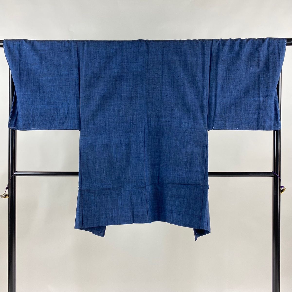 男着物 身丈93cm 裄丈70cm M 紬 紺色 正絹 秀品