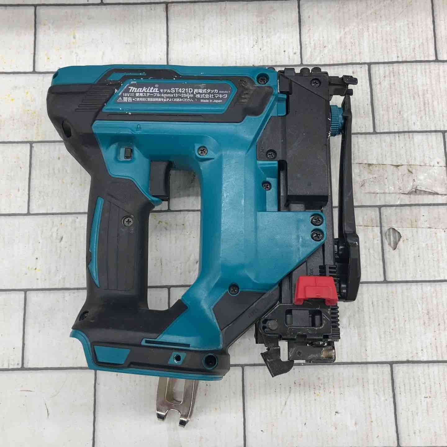 マキタ makita コードレスタッカー ST421DZK 所沢店
