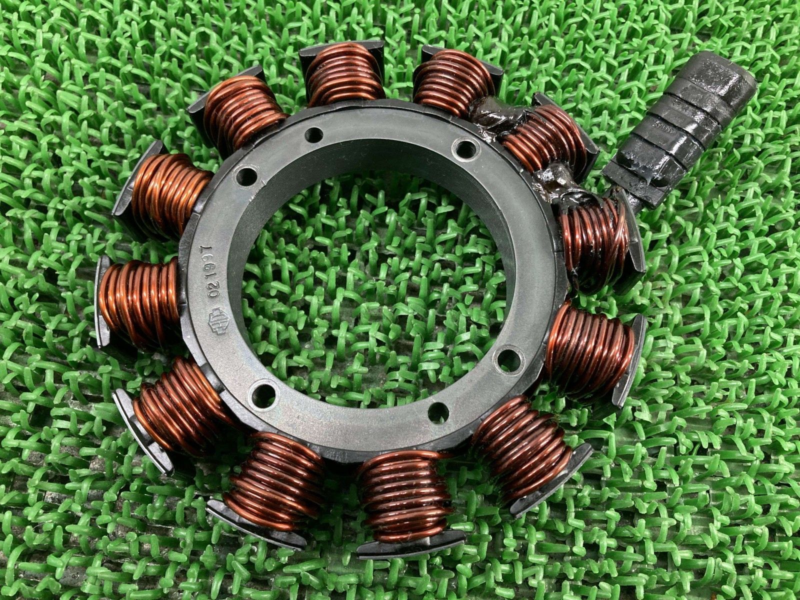 ソフテイル ステーターコイル ハーレー 純正 バイク 部品 Softail エボ EVO 割れ欠け無し 品 車検 Genuine Po