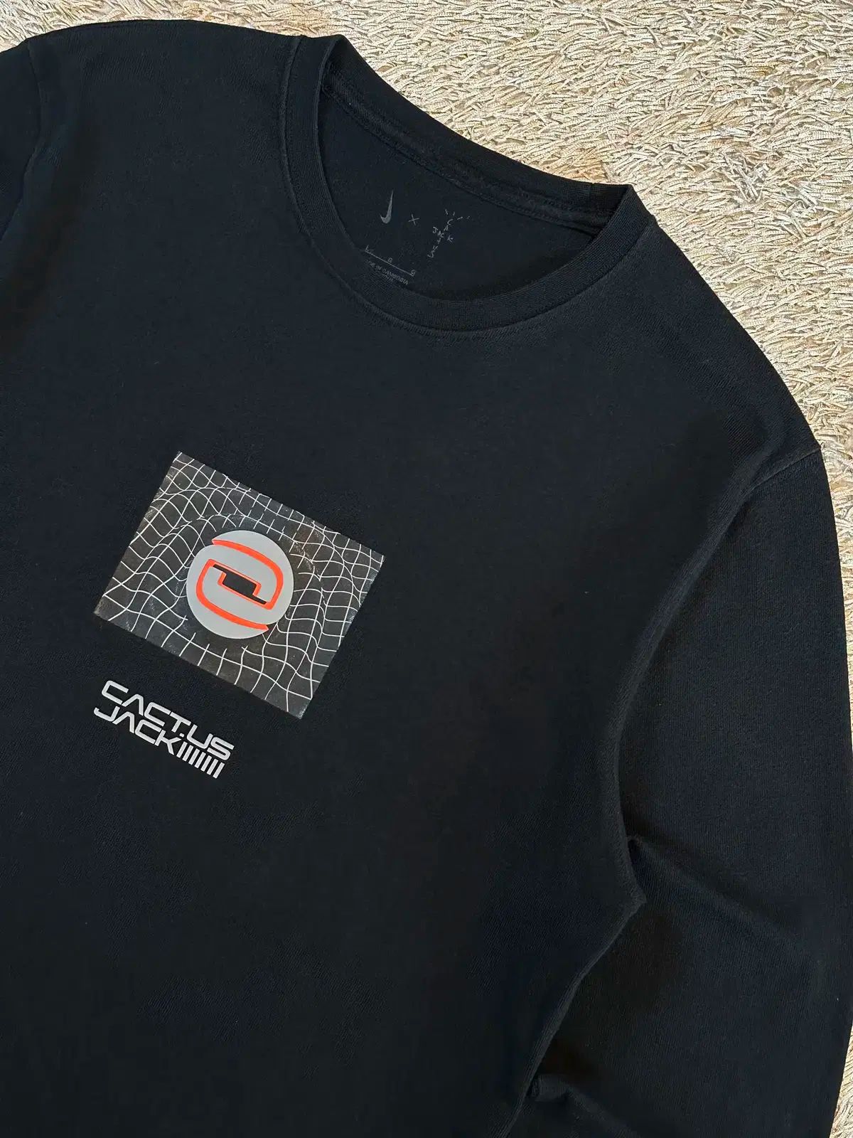 Tシャツ