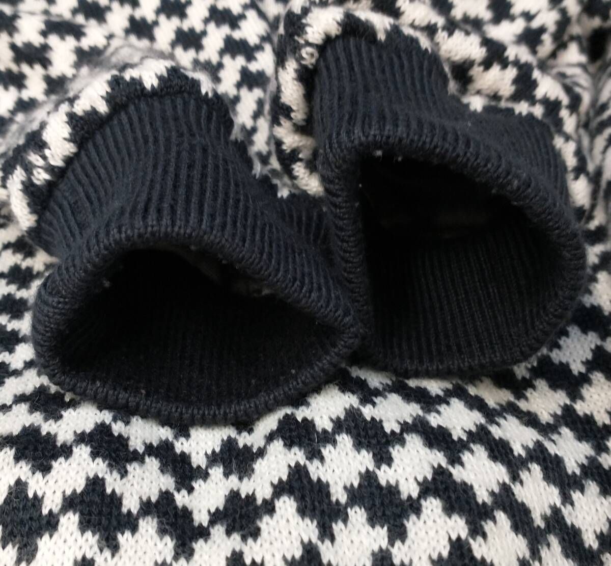 Callaway WOOL SWEATER キャロウェイ ウール 千鳥柄 セーター LL ゴルフ ウエア 白 黒 ブラック ホワイト 241-5260631 店舗受取可 Callaway WOOL SWEATER キャロウェイ ウール 千鳥柄 セーター LL