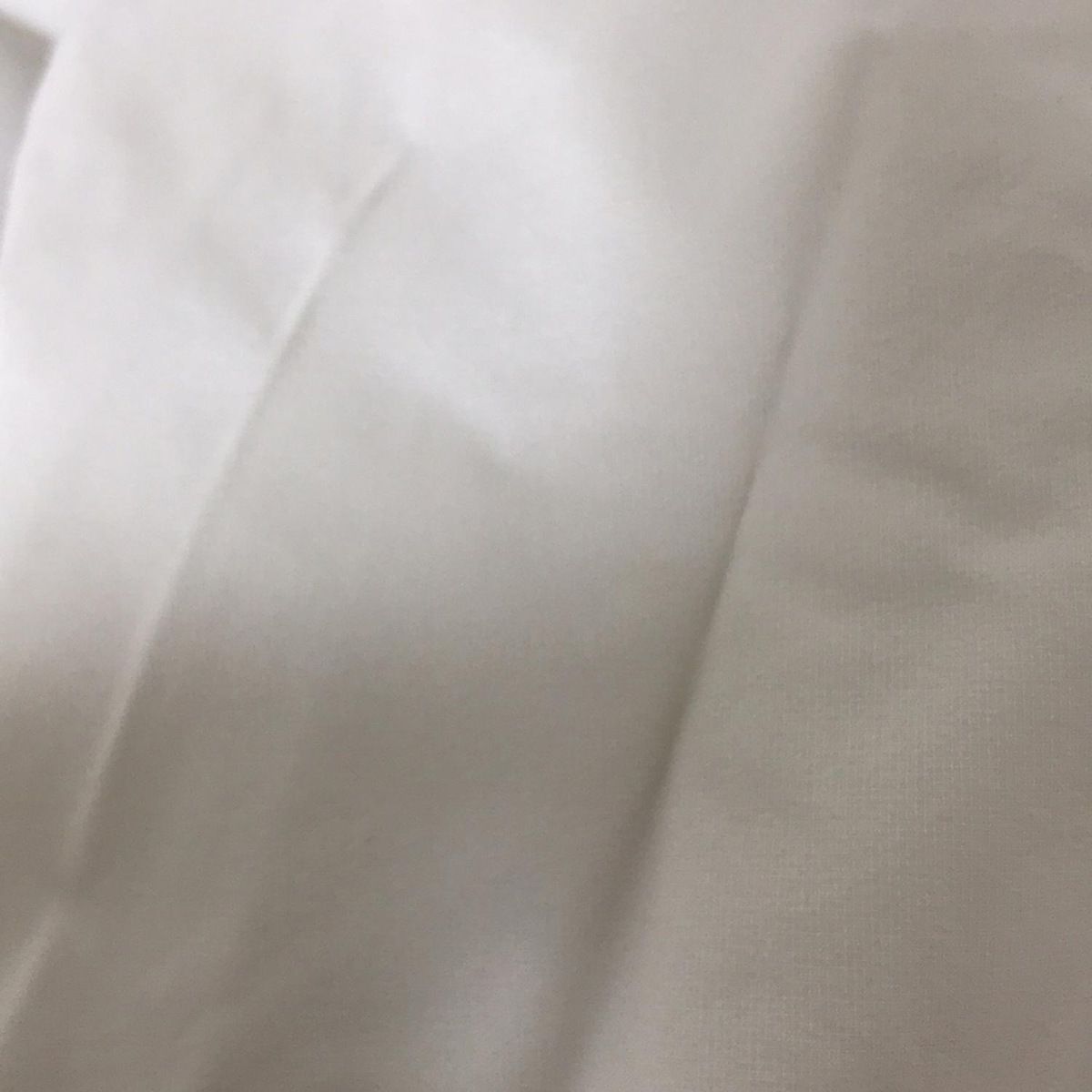 ベージュ