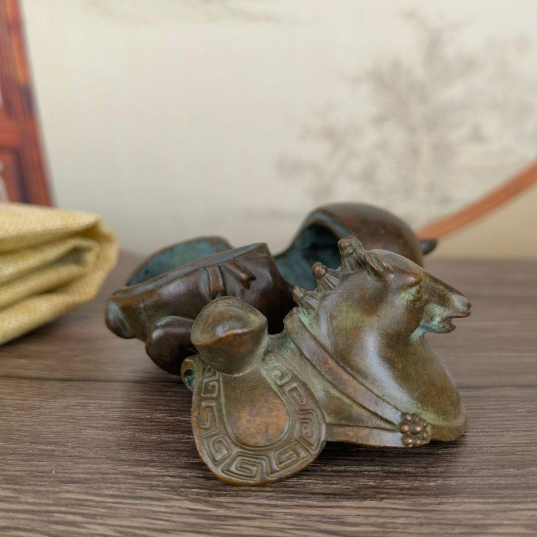 銅器 瓢簞 空心招財納福銅瓢簞 茶台 書架 装飾品 工芸品 置物 銅製 唐馬 書道筆架 文鎮 香炉 茶台置物 装飾品 工芸品 - メルカリ