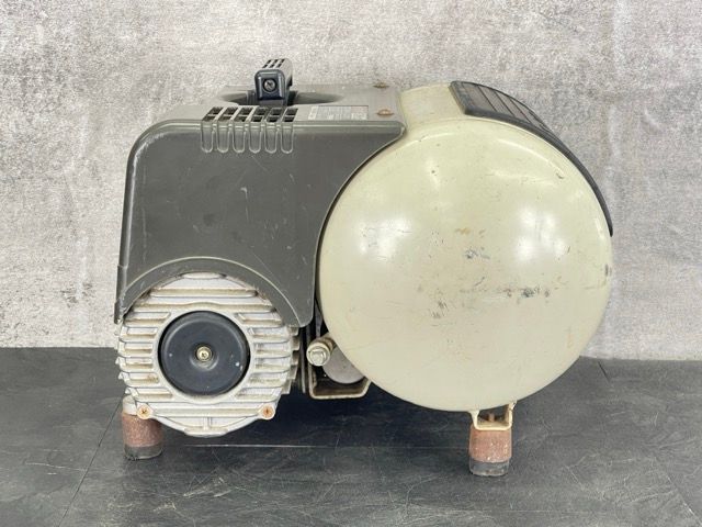 エアコンプレッサ 【中古】動作保証 MAKITA マキタ AC6511 エアー 