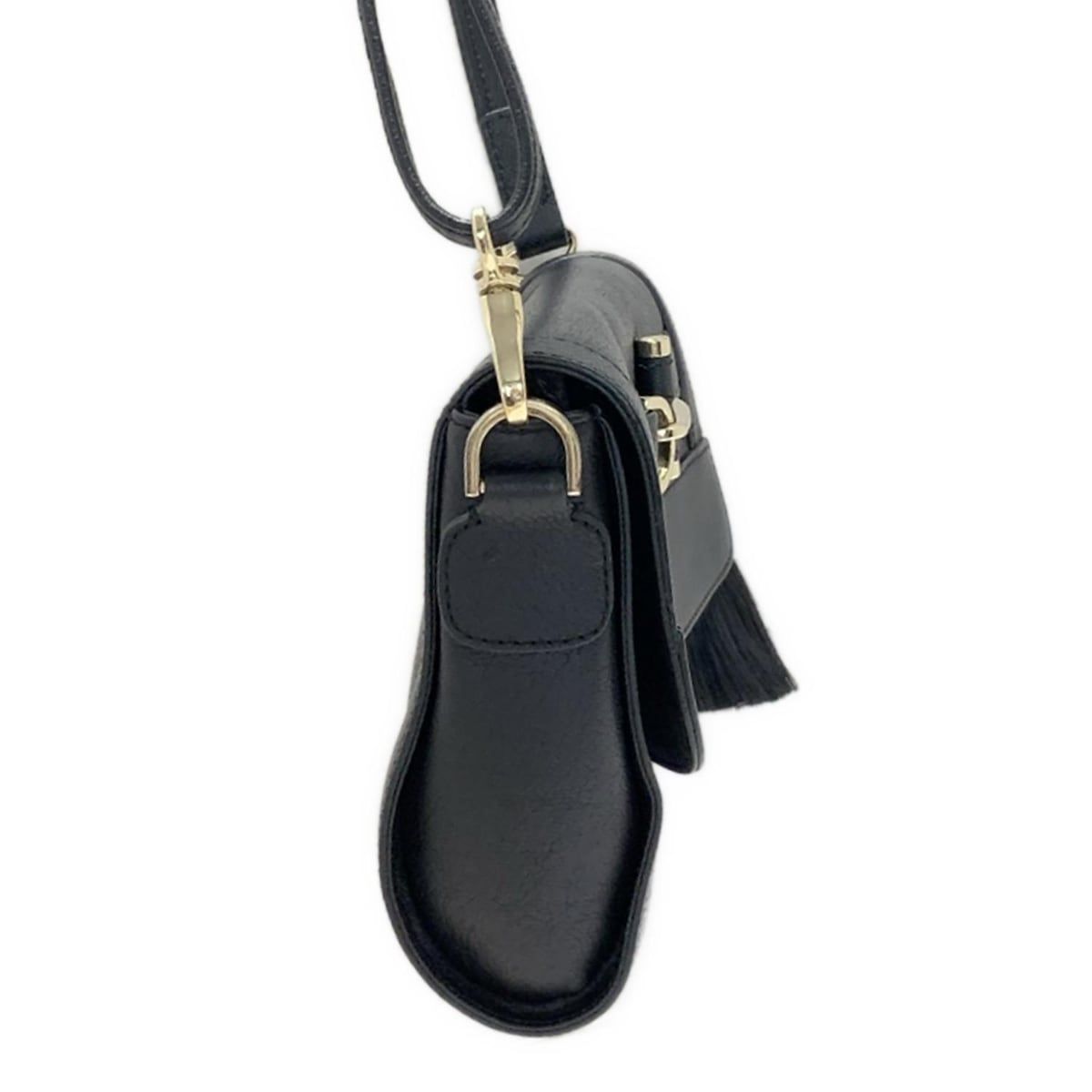 AIGNER ブラックレザーショルダーバッグ AIGNER アイグナー ショルダーバッグ オールレザー 黒