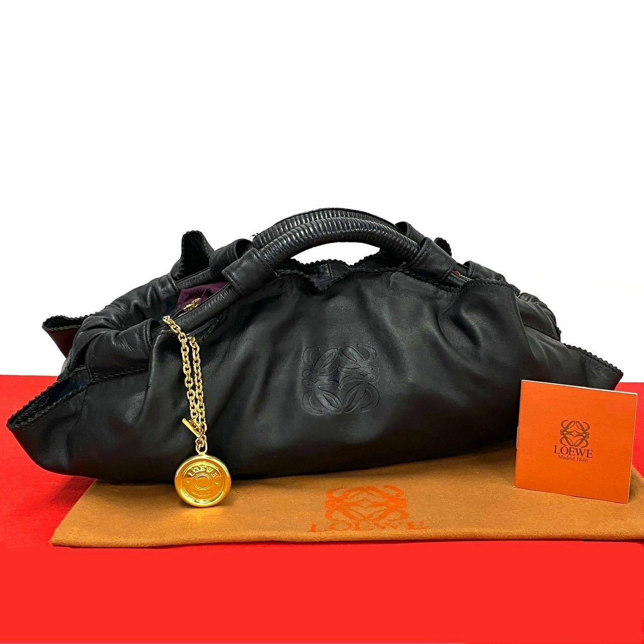 ✨希少 美品✨ロエべ ハンドバッグ アナグラム ゴールド金具 ナッパレザー 黒 極 美品 希少品 LOEWE ロエベ ナッパ アイレ アナグラム ロゴ