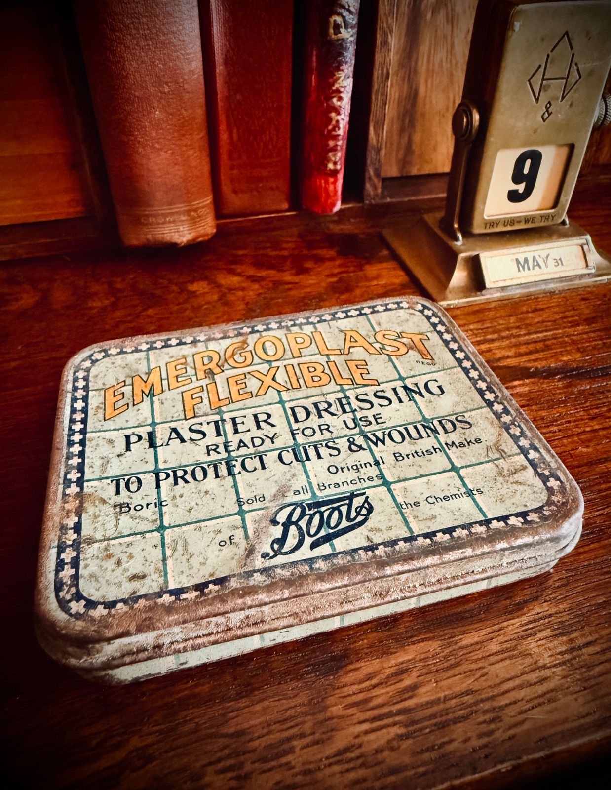 レトロ ヴィンテージ 空き缶 薔薇 イギリス製 Barker&Dobson 4043bba93780a888e6a32af39e17f6