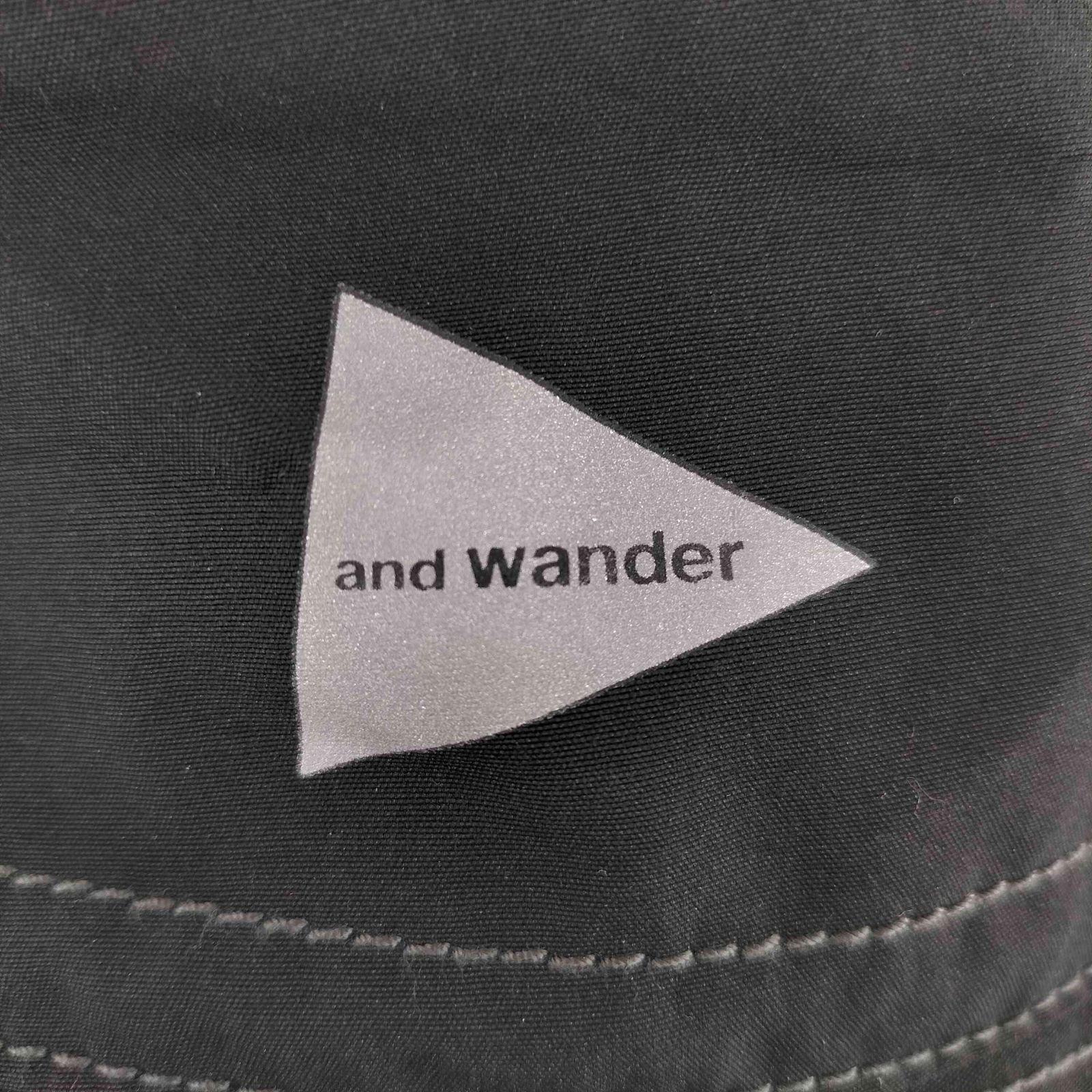 アンドワンダー