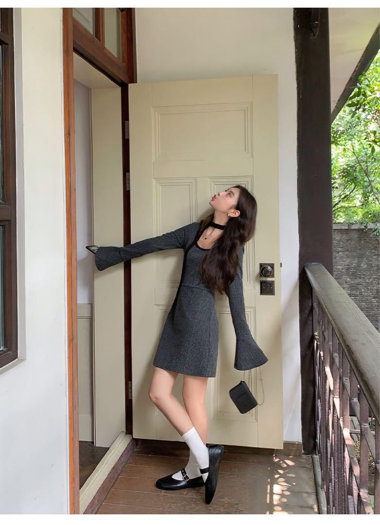 ひざ丈ニットミニワンピ