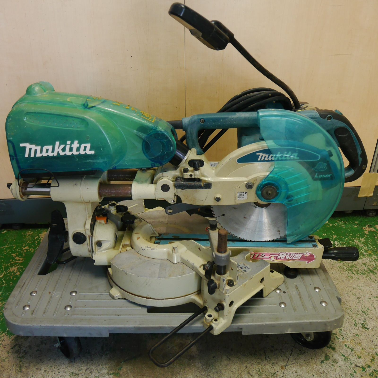 マキタ 216mm スライド マルノコ LS0814FL 電動 工具 切断機 丸ノコ 丸のこ 丸鋸 makita 木工用 ジャンク品