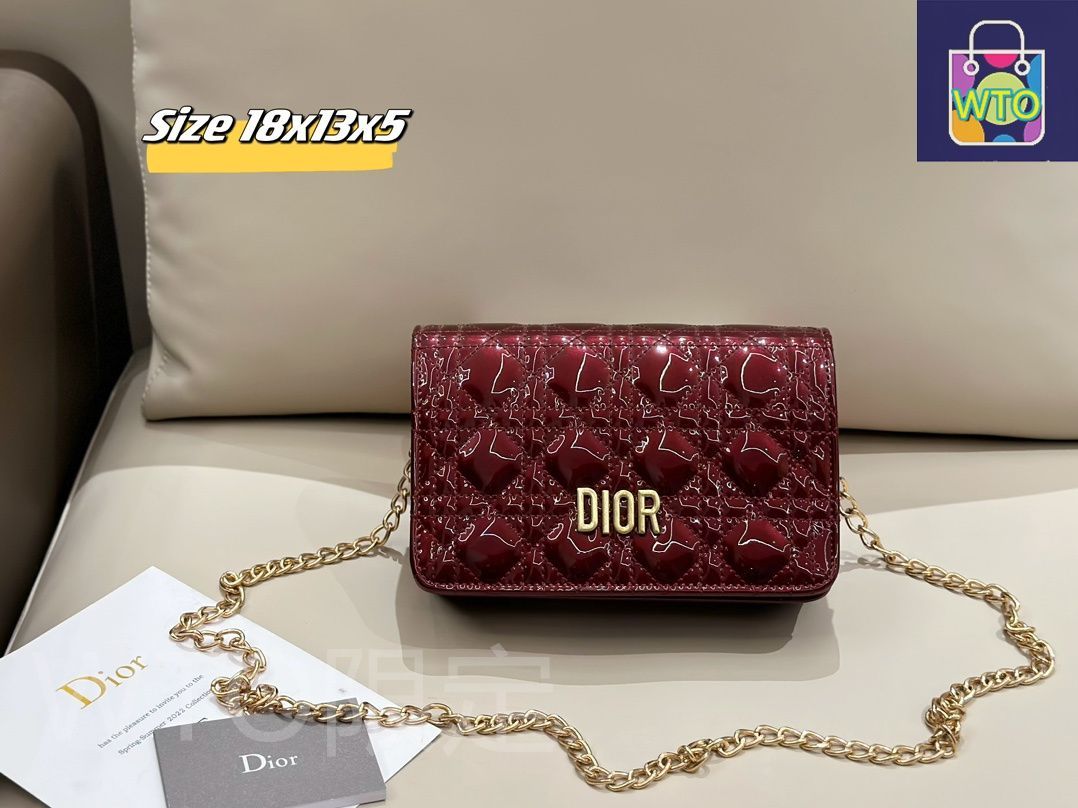 ディオール（Dior）-ブックトート買取｜最新相場でディオールを売る