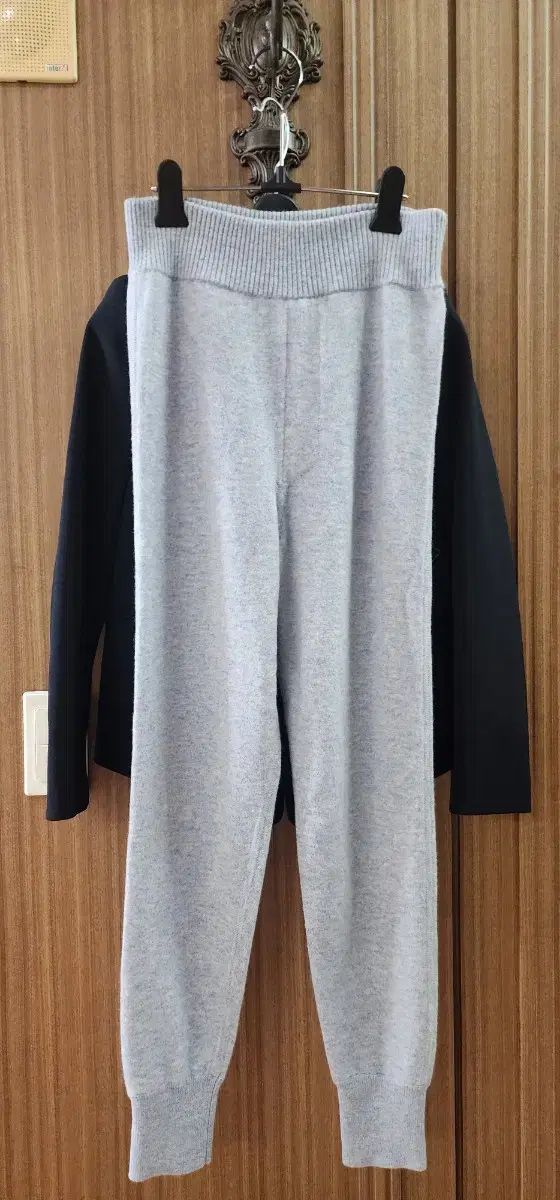 ジョガーパンツ