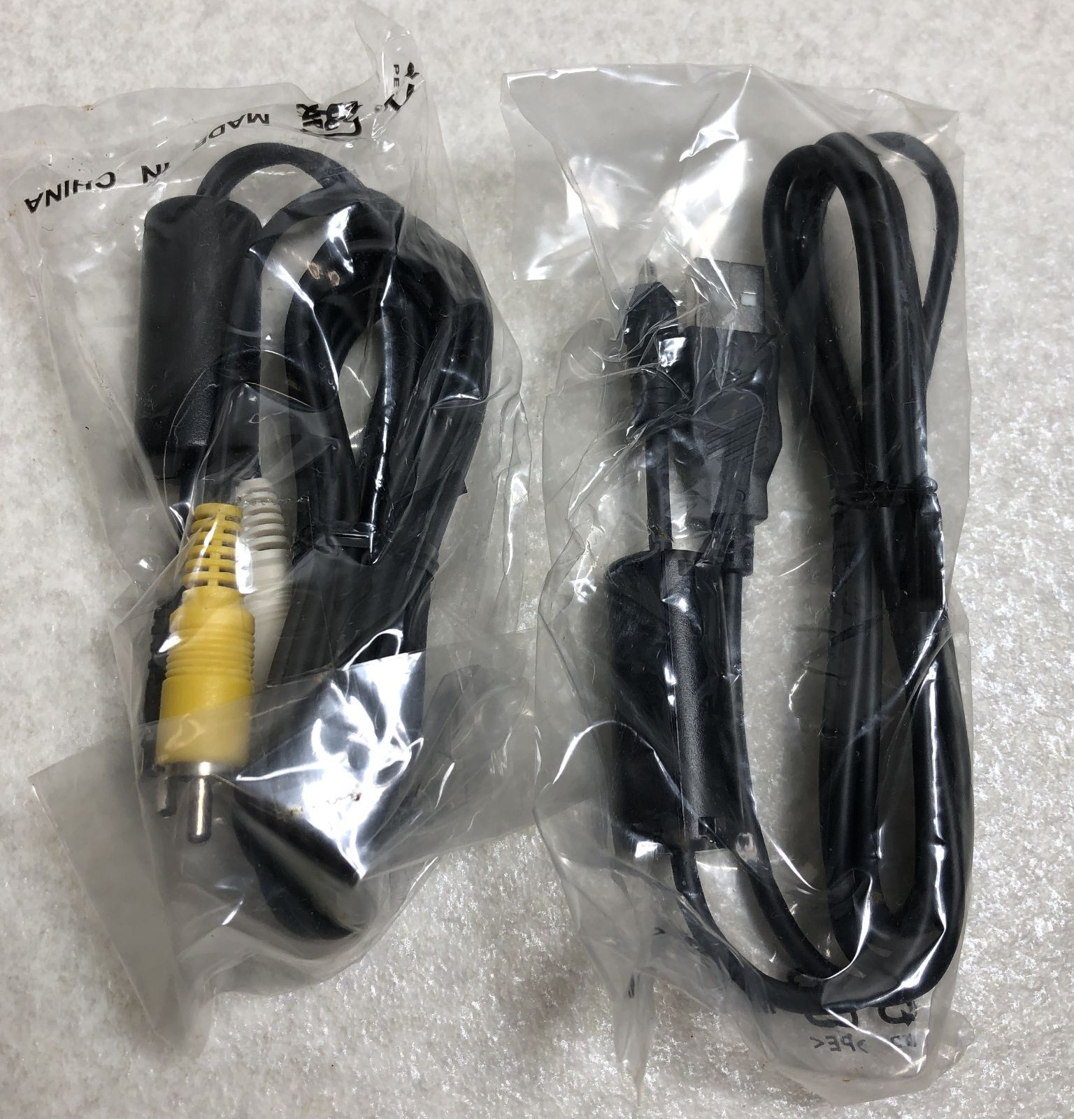 良い 【DH1267】動作確認済 Nikon COOLPIX P4 VR デジカメ ニコン