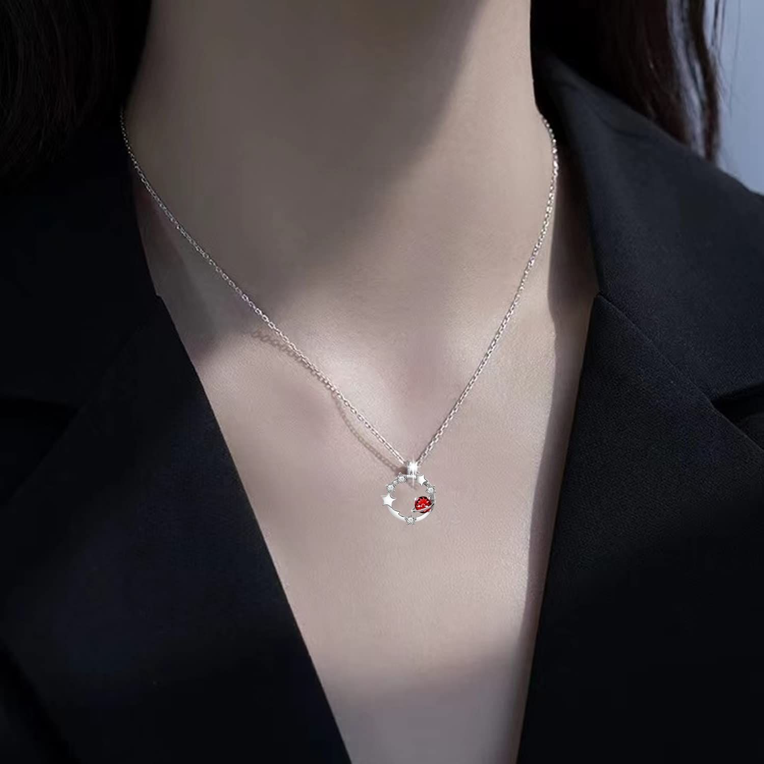 今がチャンス！ 在庫処分 ギフトラッピング付き プレゼント クリスマス 母の日 ホワイトデー 誕生日 アクセサリー ジュエリー 925 シルバー プラチナメッキ モチーフ 惑星 誕生石 12ヶ月 レディース ネックレス KIMIEVOL 役立つ