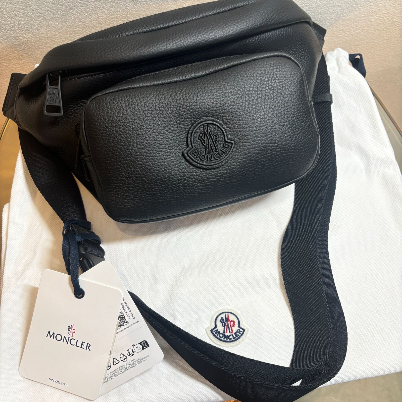 ΩNA3382 未使用保管品！ MONCLER モンクレール DURANCE デュランス