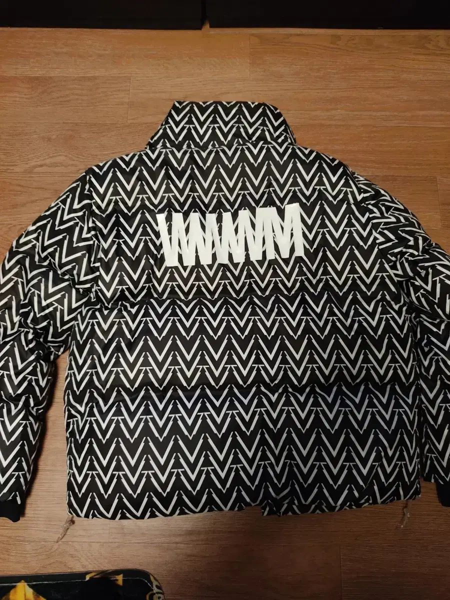 オニツカタイガー duck tiger tr オフホワイト Fresco Print Den