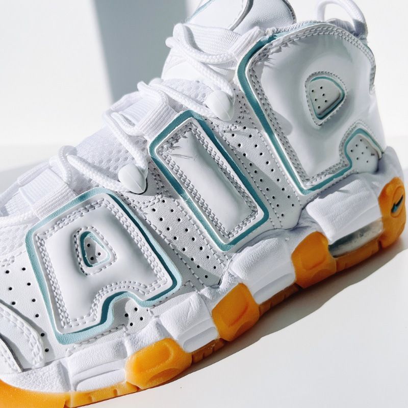 靴 NIKE AIR MORE UPTEMPO GS White Aqua Gum NIKE AIR MORE UPTEMPO GS