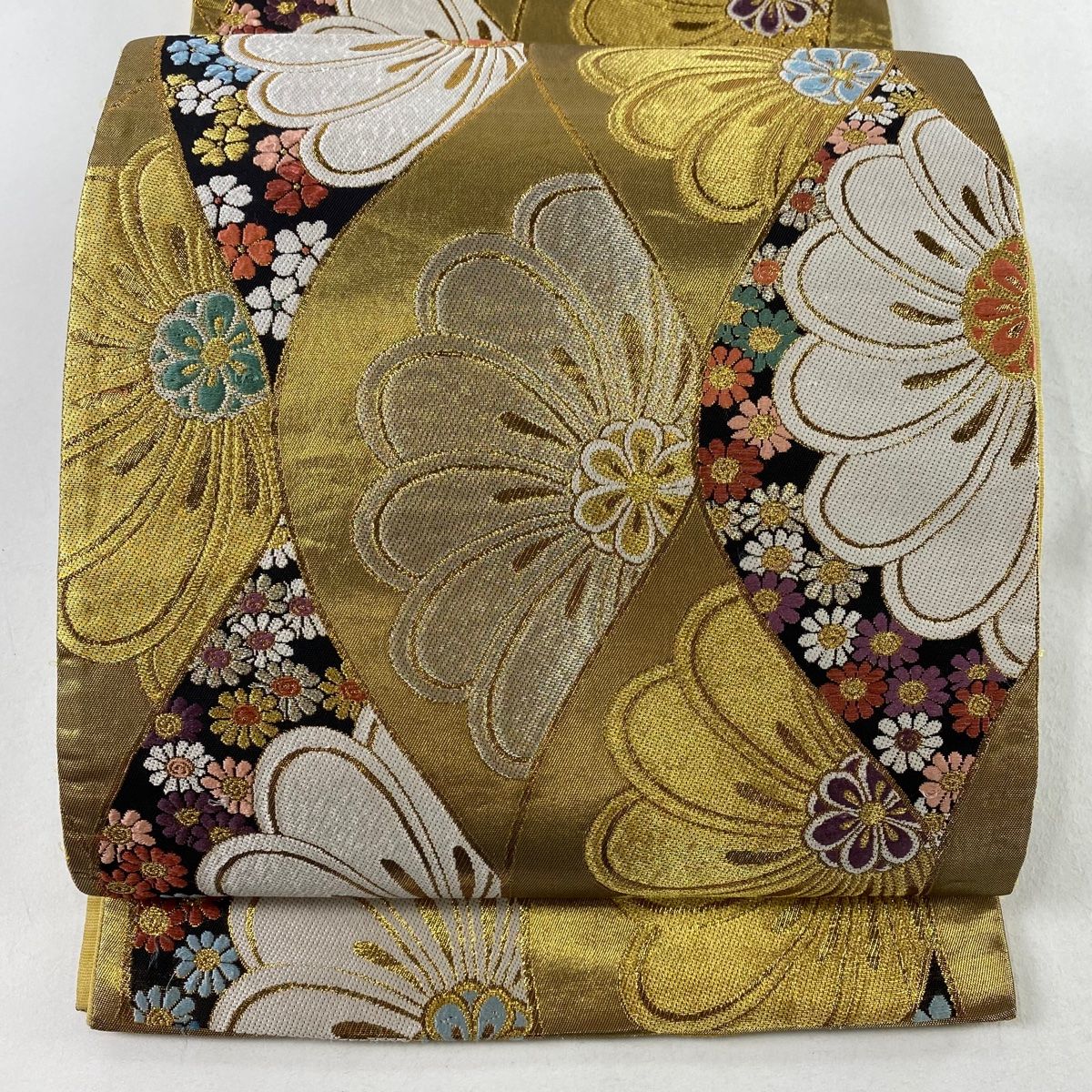 袋帯 秀品 彩りめっせ 花 金銀糸 箔 金色 六通 正絹 【中古