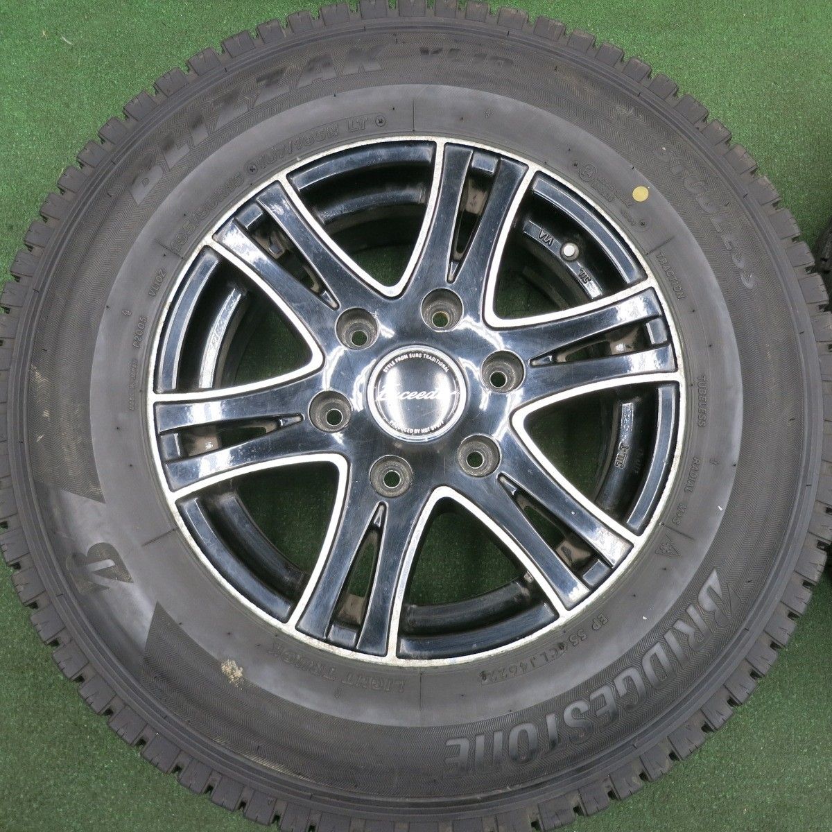 [2]195/80R15 ブリヂストン スタッドレスVL10 深溝　バリ山 2本 1]195/80R15 ブリヂストン スタッドレス VL10 深溝 2本 1]195