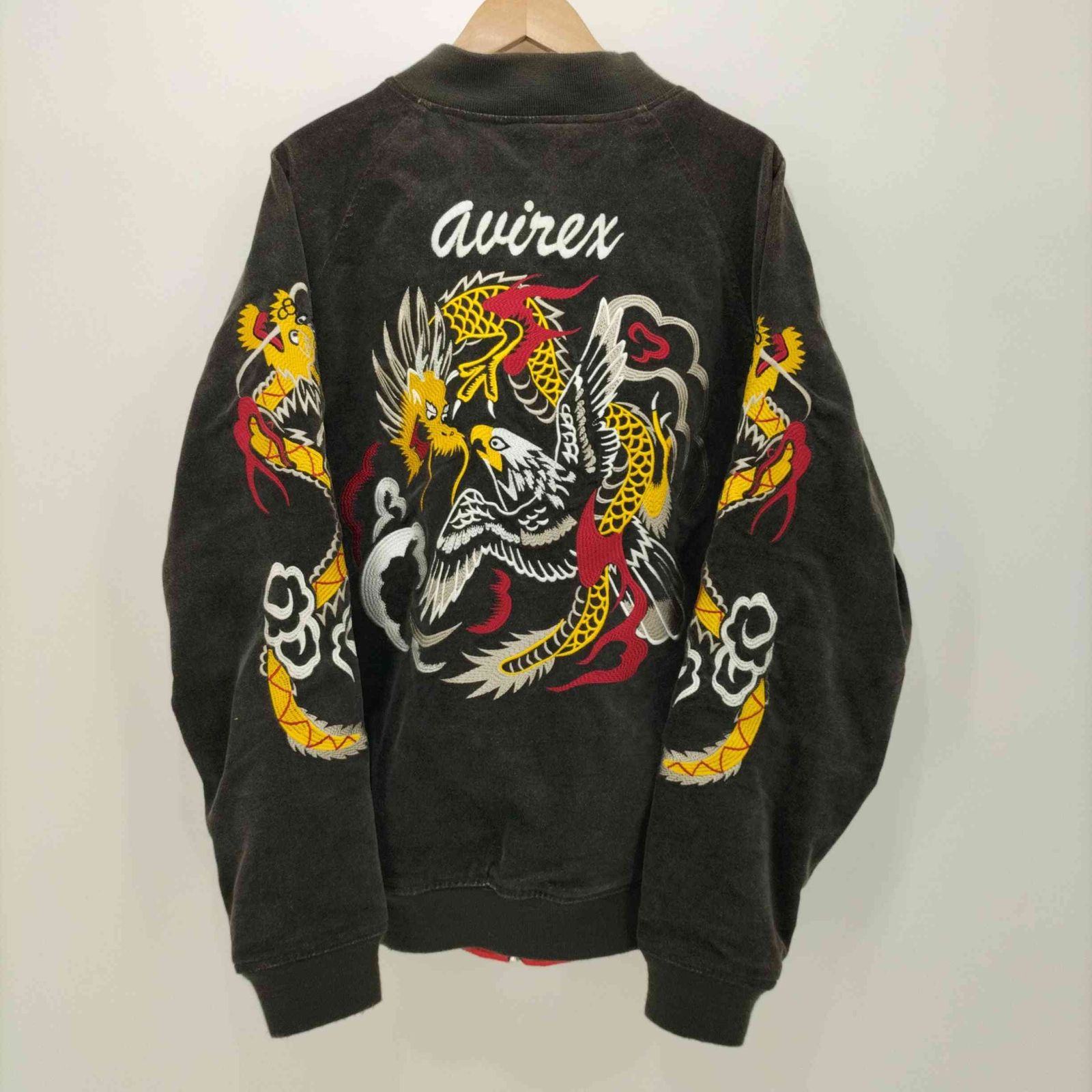 ★AVIREX★アビレックス★アヴィレックス ★両面刺繍スカジャン❗️かっこいい❗️ ☆AVIREX☆アビレックス☆アヴィレックス ☆両面刺繍スカジャン