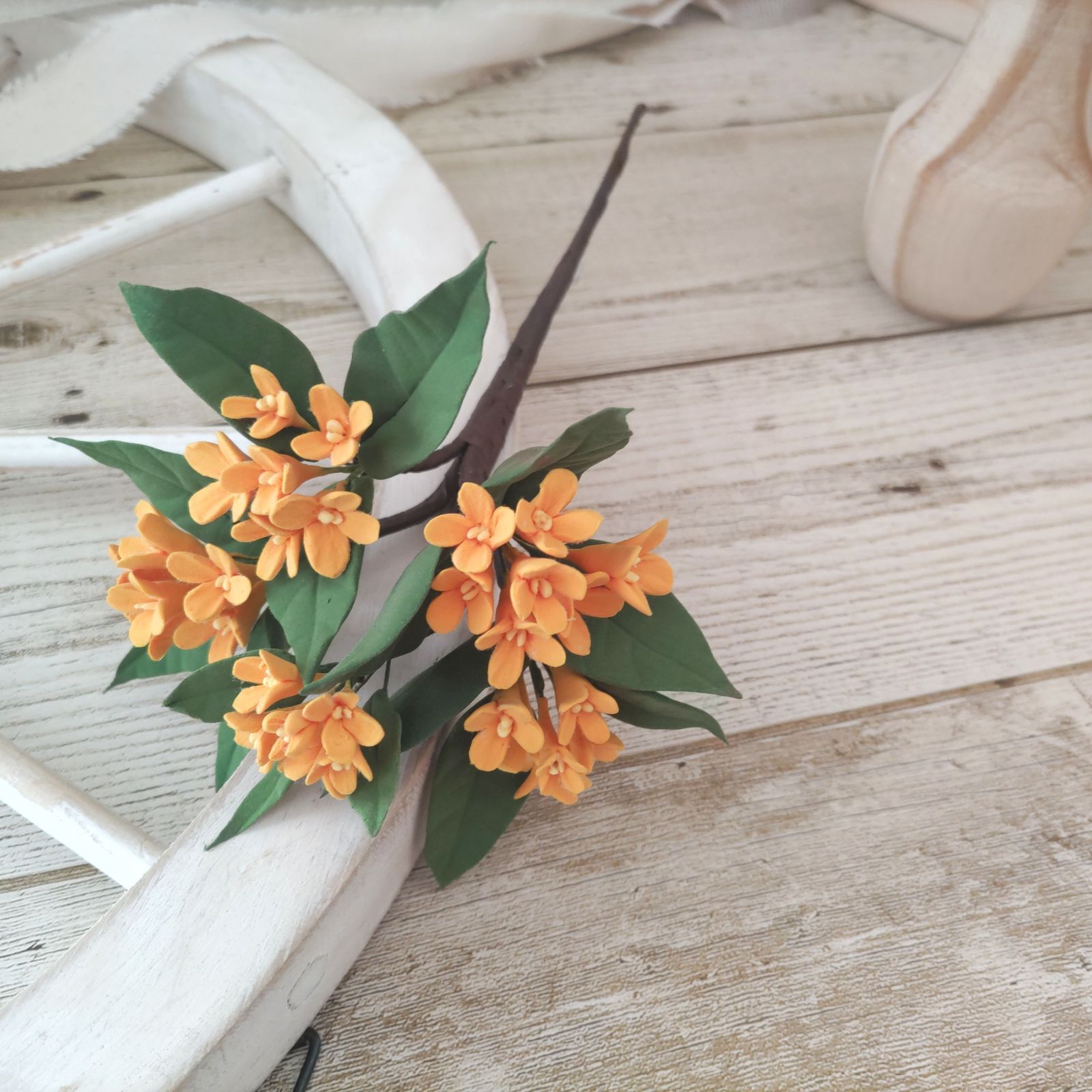 yoshiyoshiクレイフラワー 受注製作】金木犀キンモクセイ＊クレイフラワー＊粘土の花＊秋の花