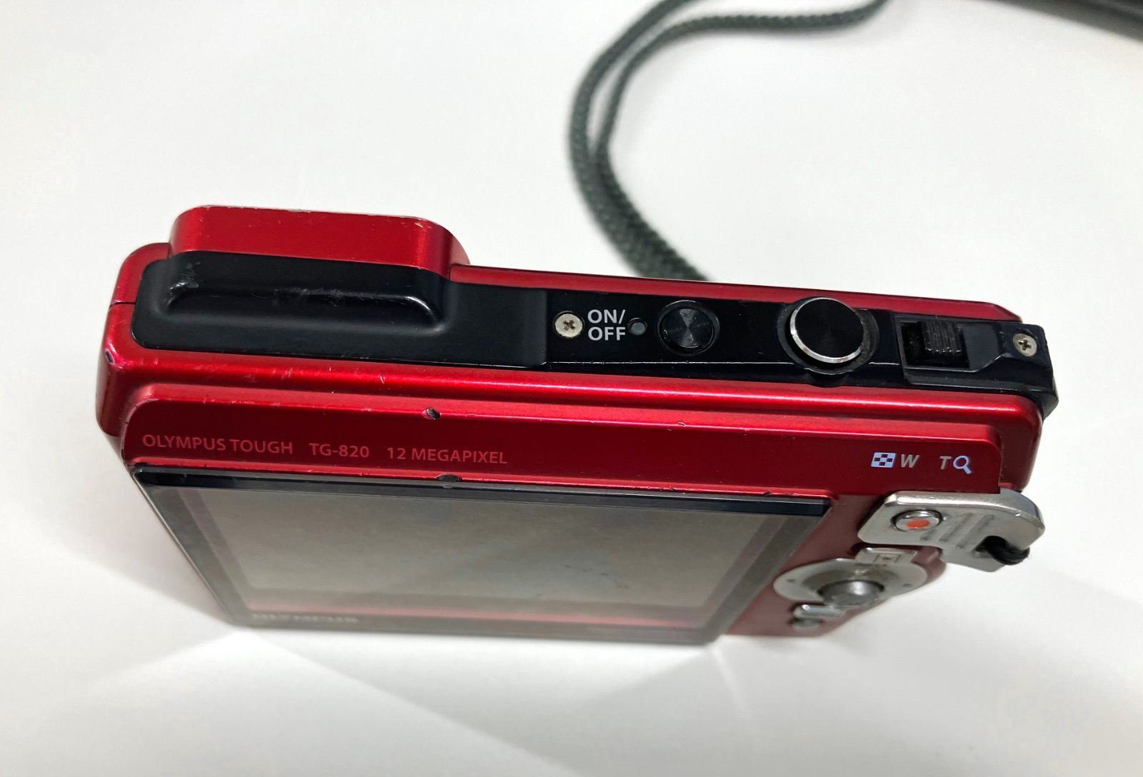 OLYMPUS　防水デジカメ　TOUGH　TG-820　レッド　オリンパス Amazon.com : Olympus TG-820 12MP Shock/Water/Freeze-Proof