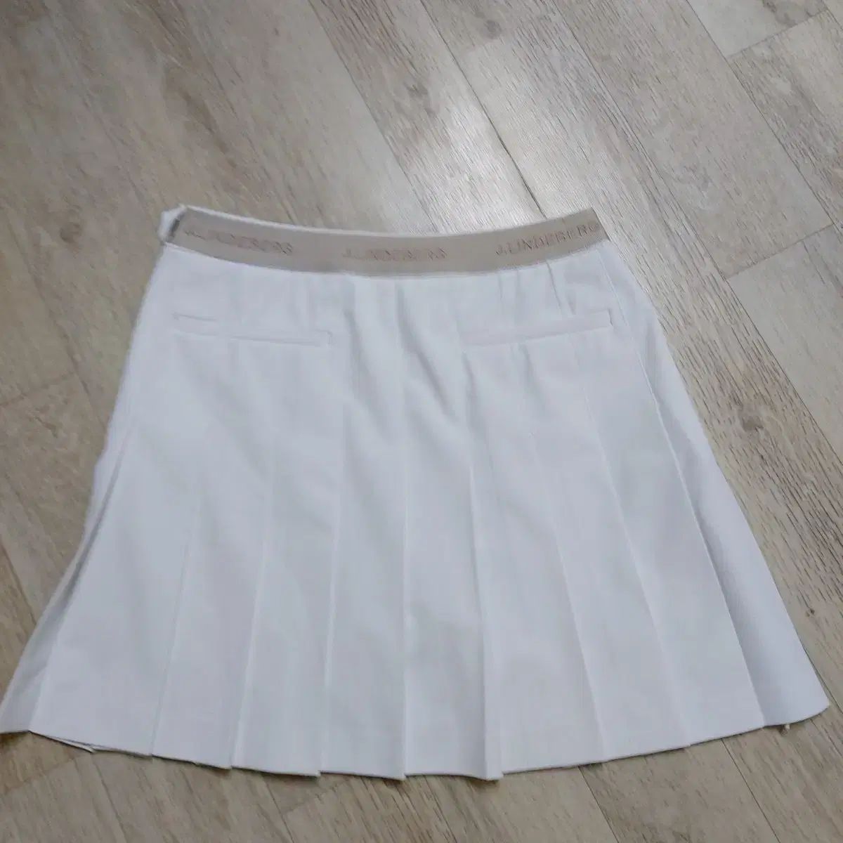 J.LINDEBERG(J.リンドバーグ) スカート s サイズ スカート（ブランド