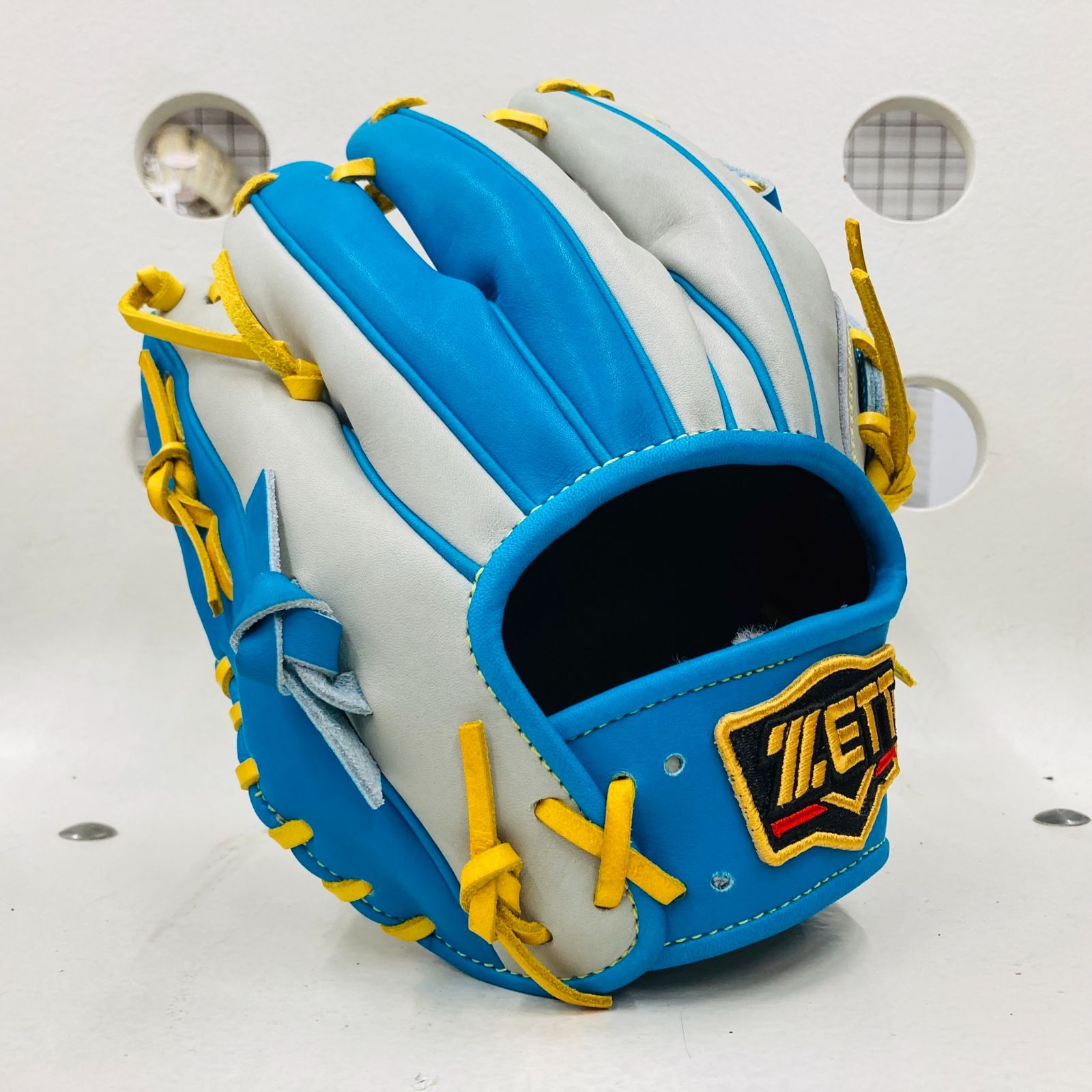 ゼット　プロステイタス　オリジナルオーダーグラブ　軟式用　内野手用　吉川尚輝型 ゼット プロステイタス オリジナルオーダーグラブ 軟式用 内野手