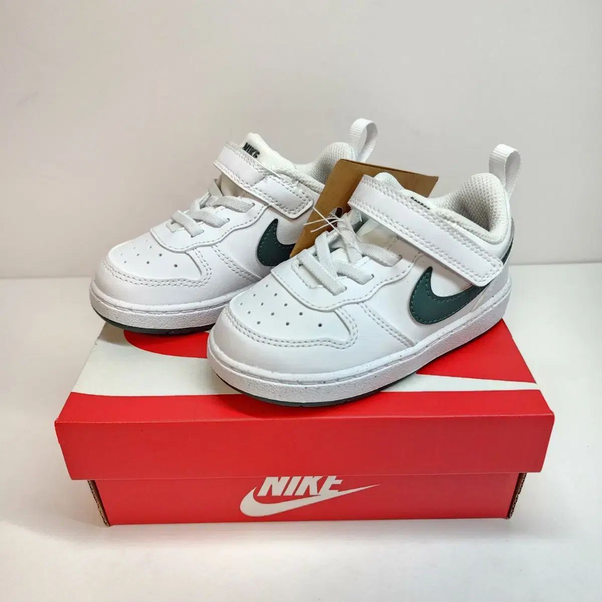 店舗の NIKE ナイキ キッズ コートボロー リクラフト- 120 160
