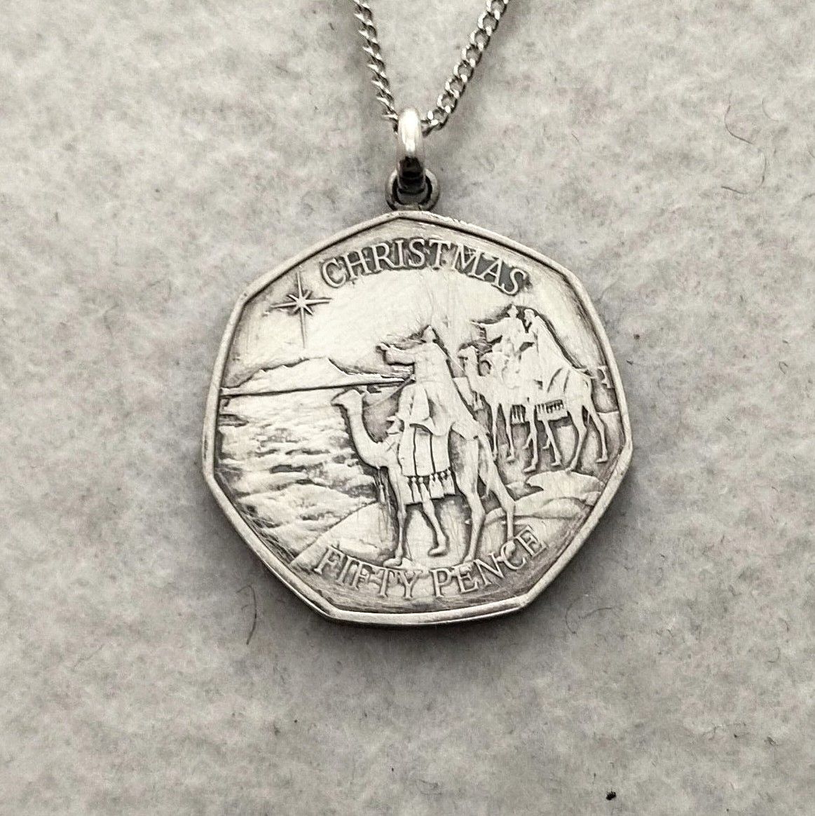 クリスマス 東方の三賢者 ジブラルタルのコインネックレス