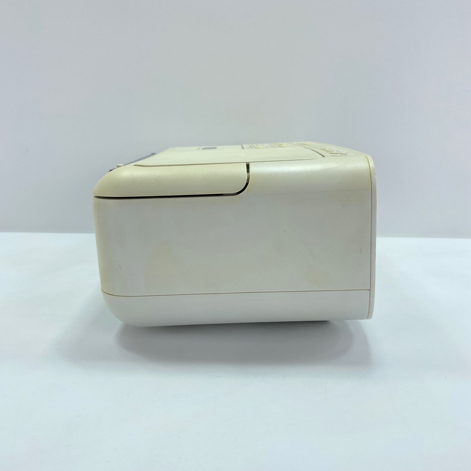  ソニー 赤外線 CDラジオカセットレコーダー FM AM ワイドFM対応 大型液晶 カラオケ機能搭載 電池駆動 ホワイト CFD S 401 W ポータブルCDプレーヤー ポータブルプレーヤー