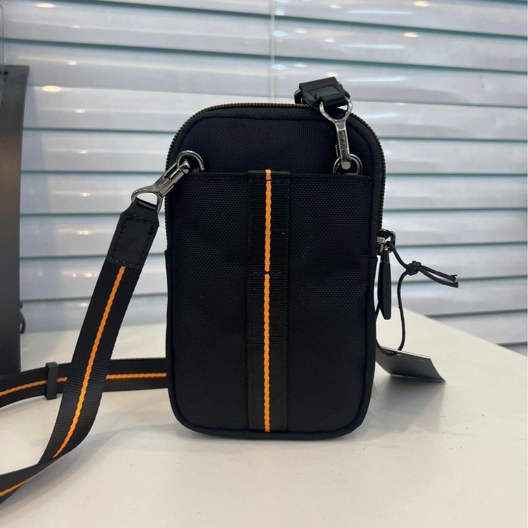 新品 TUMI MCLAREN マクラーレン ショルダーバッグ 373015 ブラック  