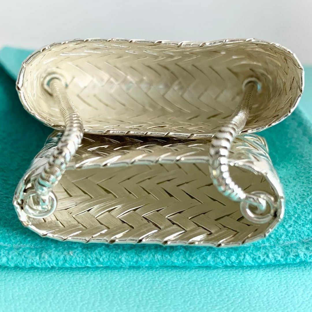 ティファニー イントレチャート バッグ ピルケース メッシュ