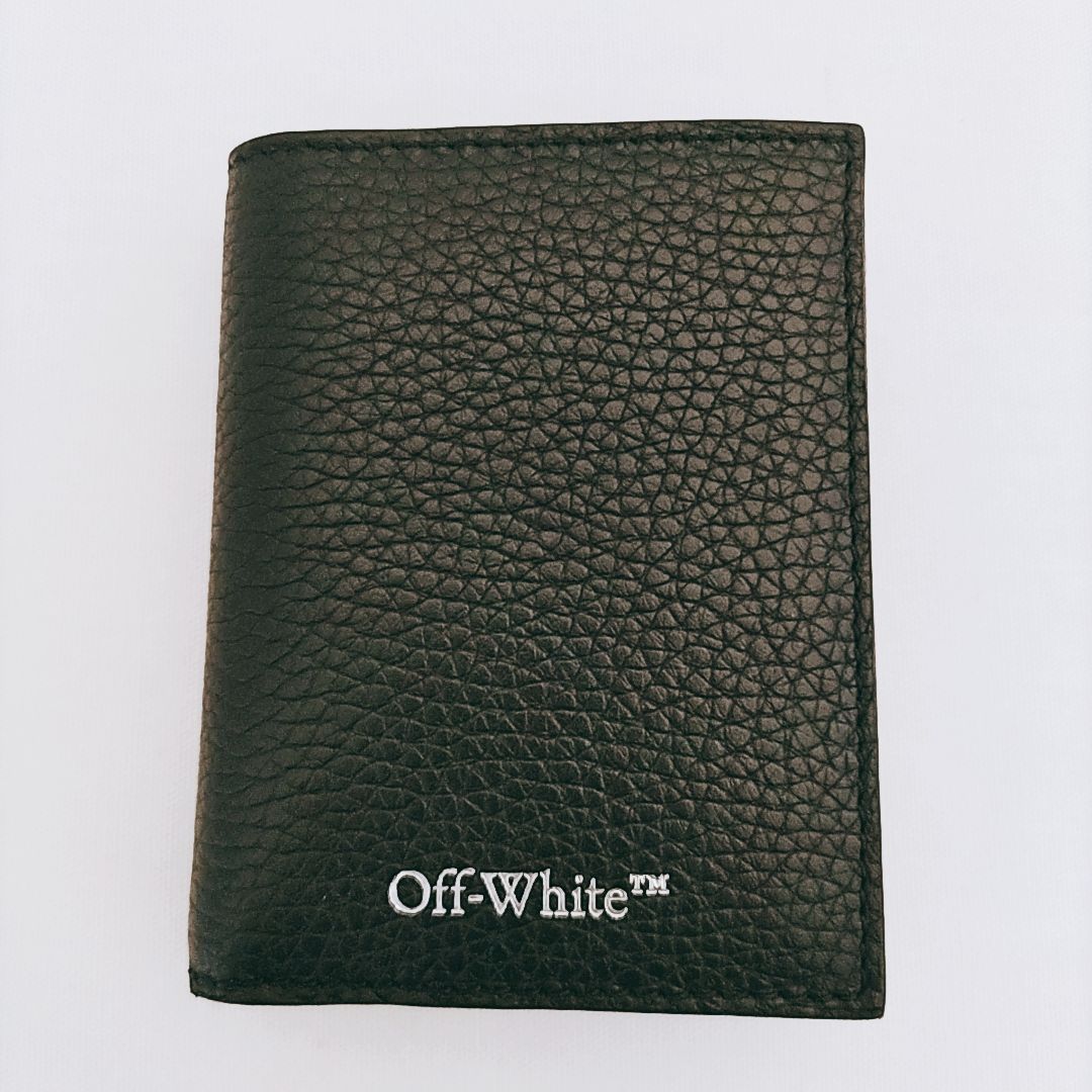 新品未使用】Off‐White◇三つ折り財布 オフホワイト 3Dストライプ 