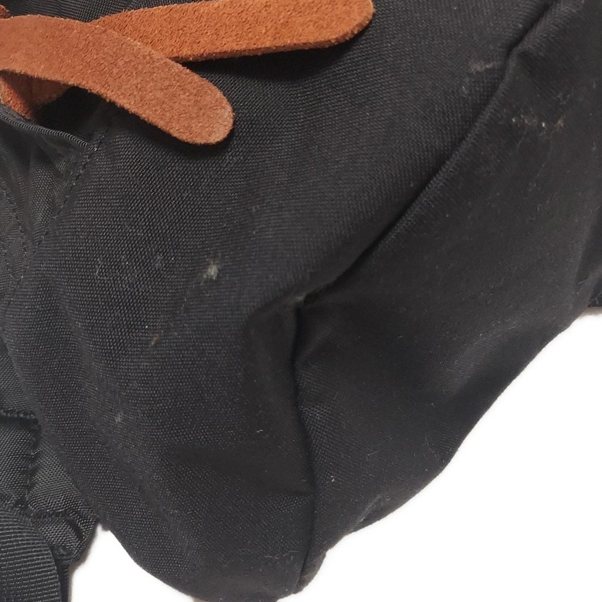 - 黒×ダークブラウン