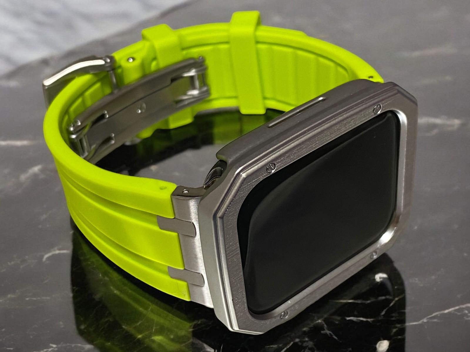 アップルウォッチ ラバーベルト カバー ウルトラ Apple Watchバンド 40 41 44 45 49mm ultra 214