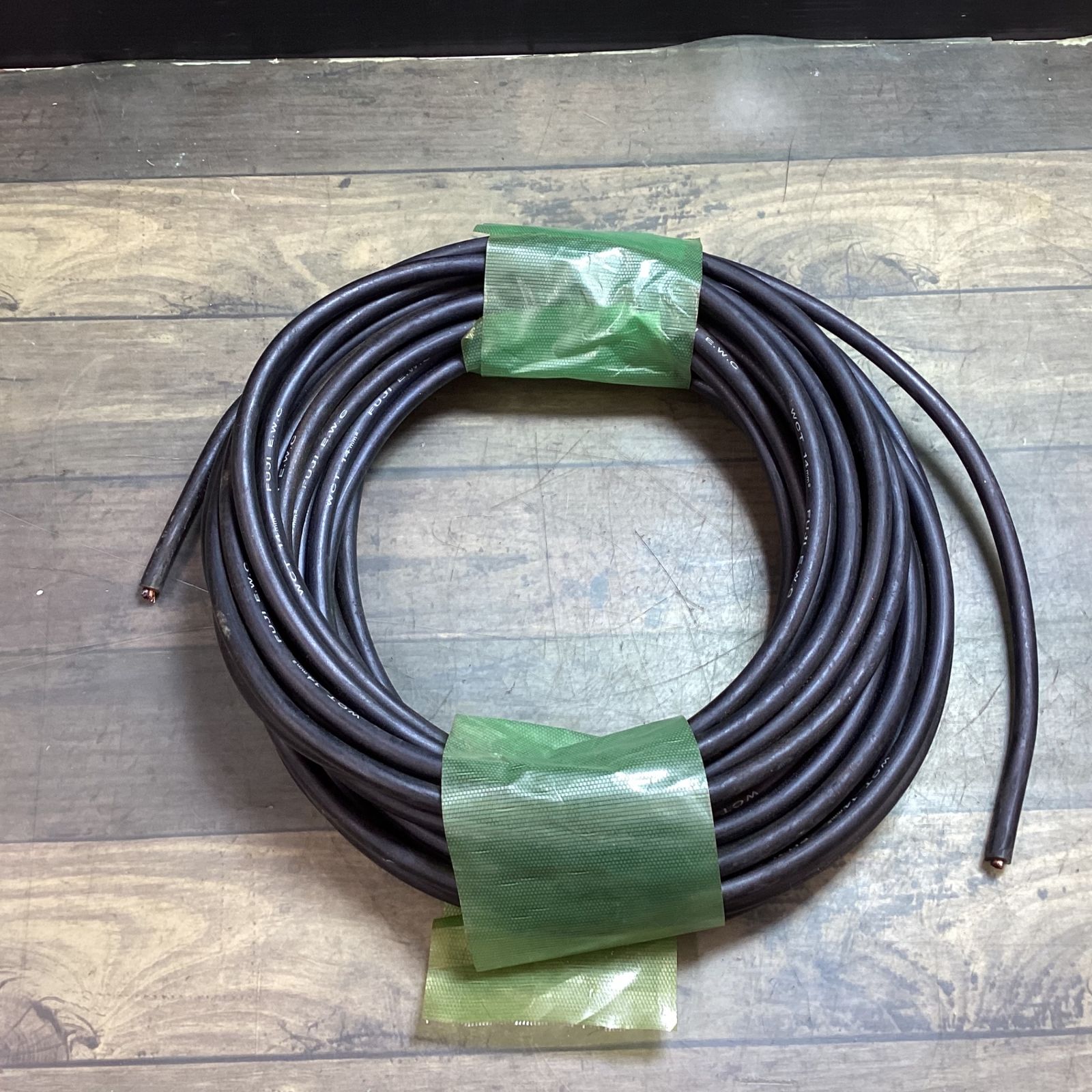 【未使用品】〇富士電線 70000-212 溶接用WCT キャプタイヤ 14SQ 20m【東大和店】