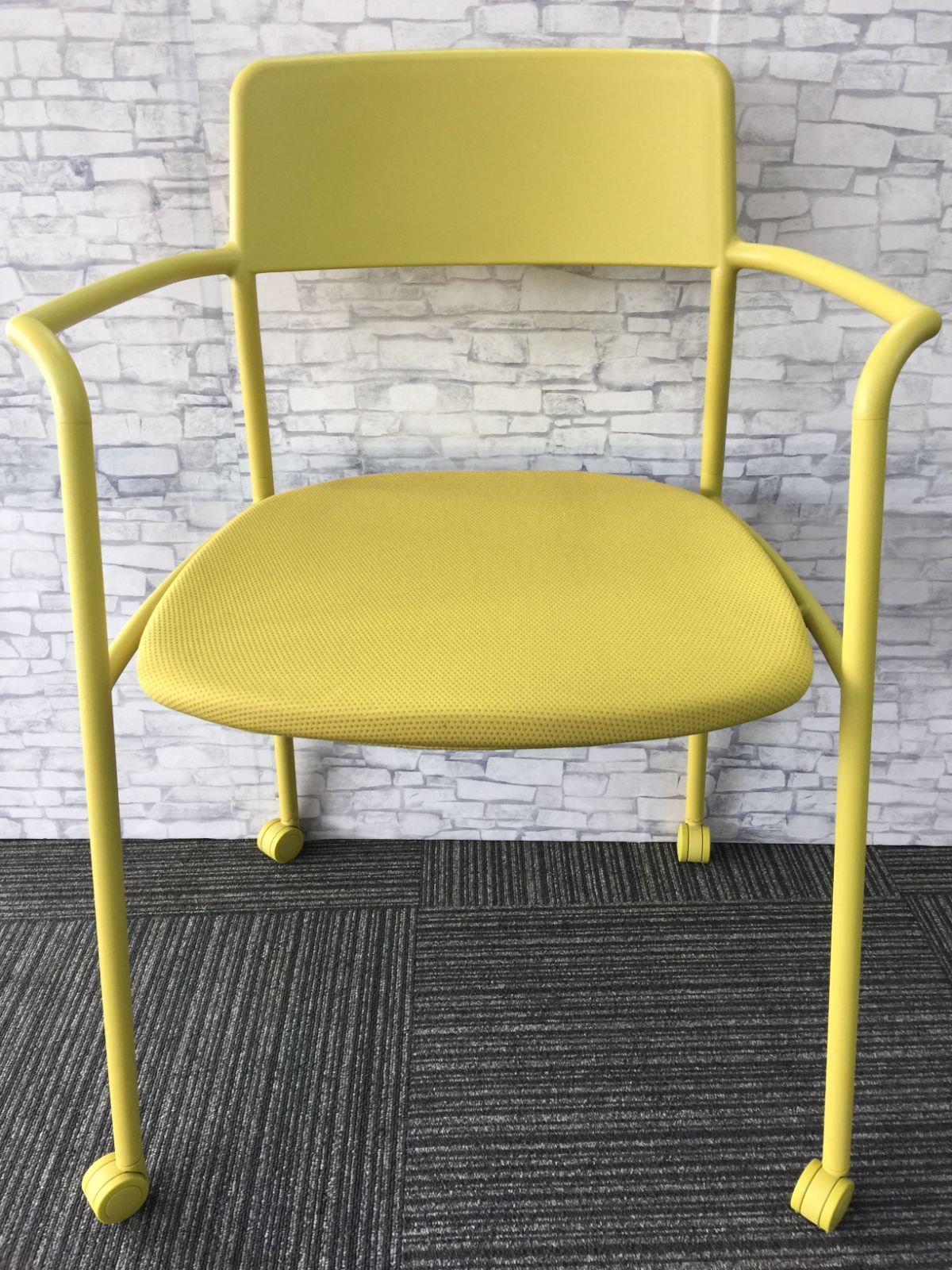 ネスティングチェア