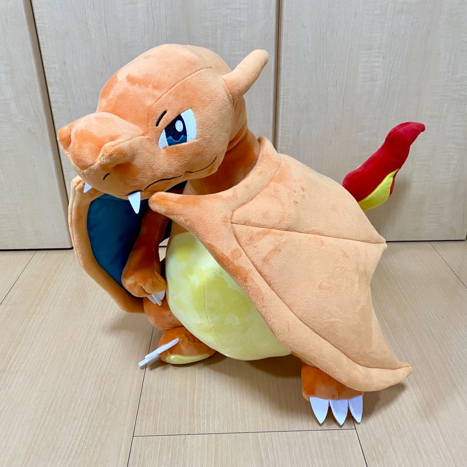 ポケットモンスター BIG MORE 特大リザードンぬいぐるみ 三英貿易