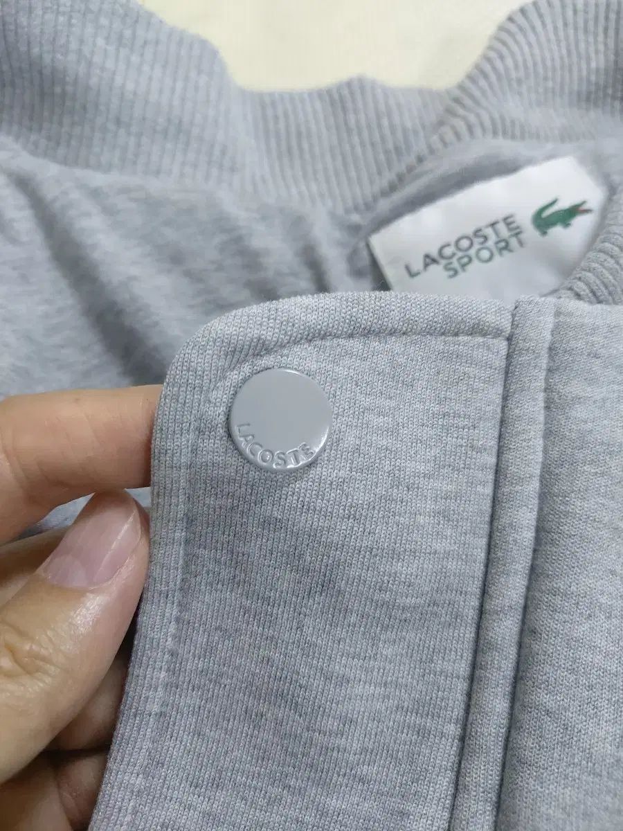 Lacoste グレー ジップアップジャケット 5 Amazon | ラコステ ジップアップニットジャケット【グレー/5