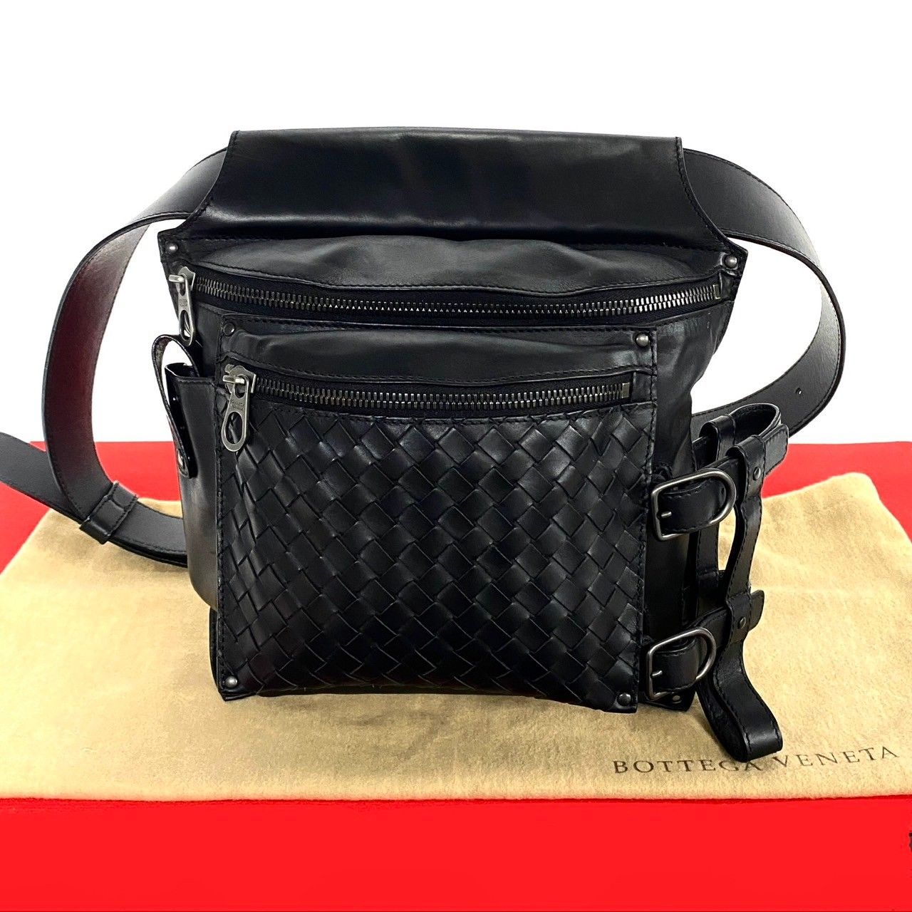 ほぼ未使用 袋付 BOTTEGA VENETA ボッテガヴェネタ イントレチャート 