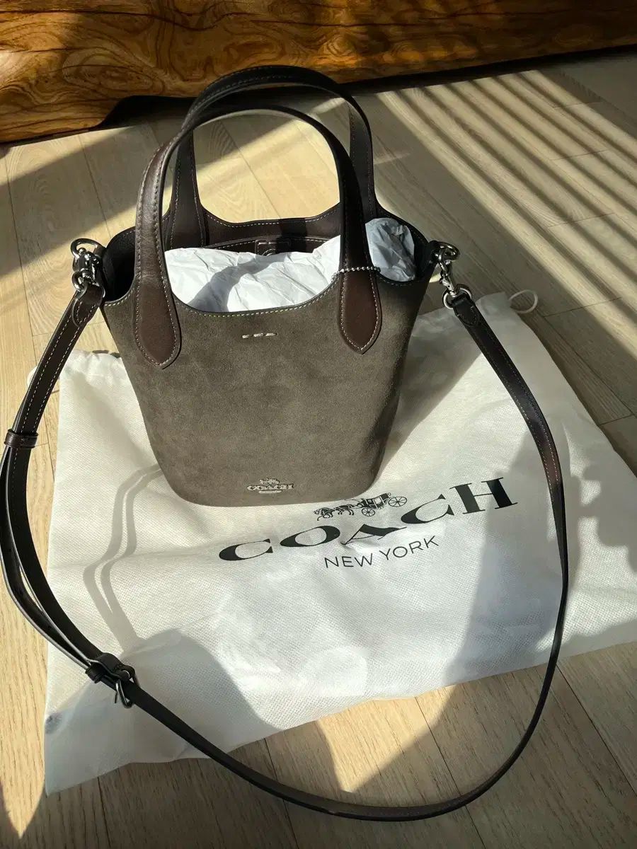 週末 最終金額 新品 正規品 COACH(コーチ) スエード バッグ