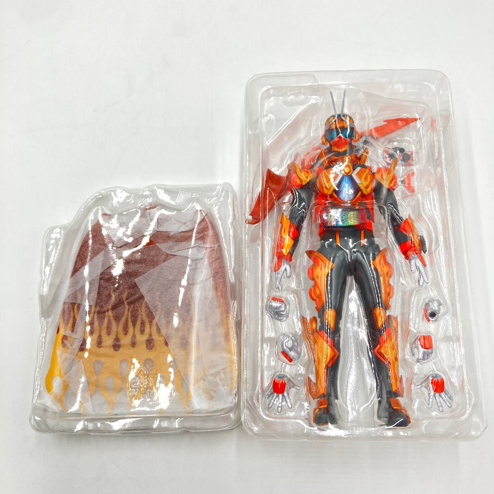 未開封品！フィギュアーツ ファイア ガッチャード デイブレイク スチームホッパー Amazon.co.jp: S.H.Figuarts ファイヤーガッチャードデイ