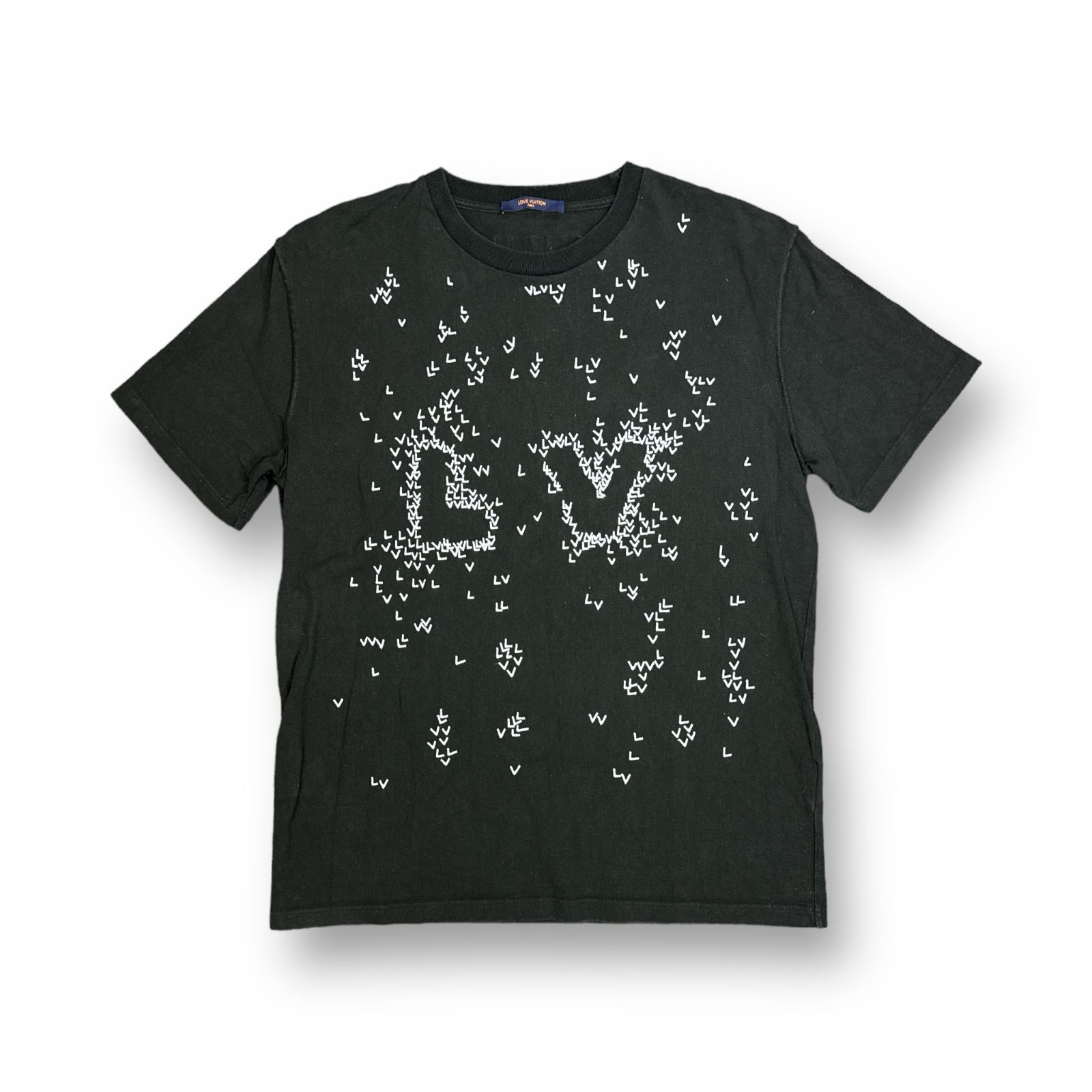 国内正規 LOUIS VUITTON 22AW LVスプレッドエンブロイダリーTシャツ カットソー ルイヴィトン RM222M NPL HNY14W  ブラック XL 74188A5 - メルカリ