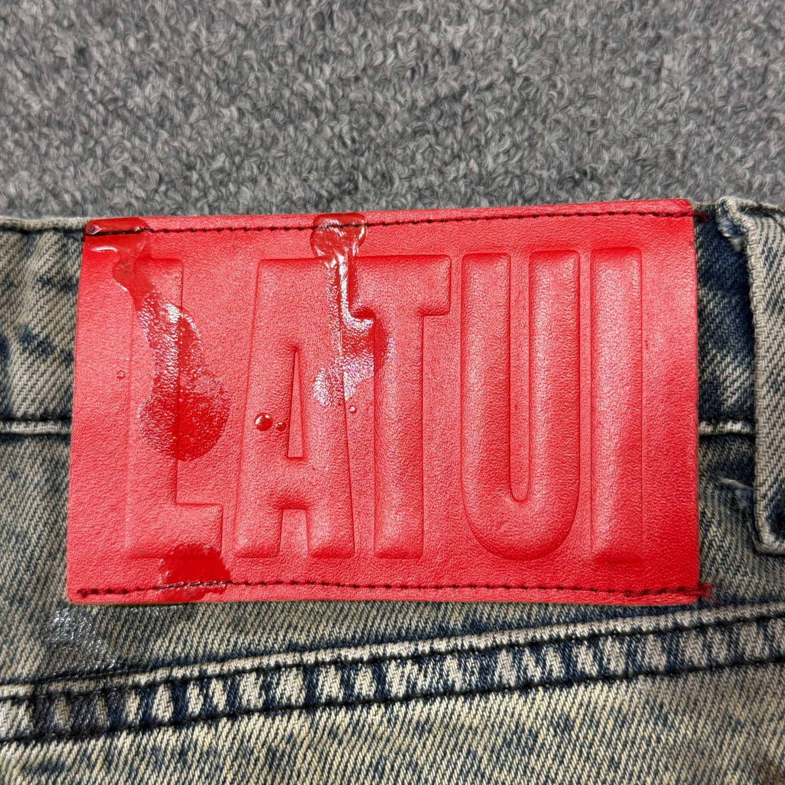 参考上代44000円 LATUI ATELIER RAIN WALKER JEANS レインウォーカー