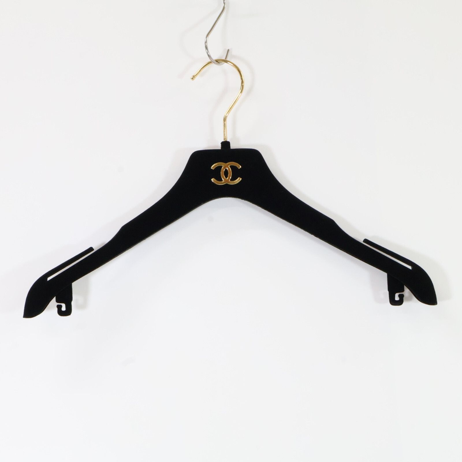 CHANEL タンクトップ 42 ボタン　ホワイト　新品　ノースリーブ 2024年 クルーズ 新作 CHANEL シャネル タンクトップ