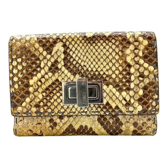 FENDI フェンディ ピーカブー セレリア 財布 二つ折り財布 折財布 