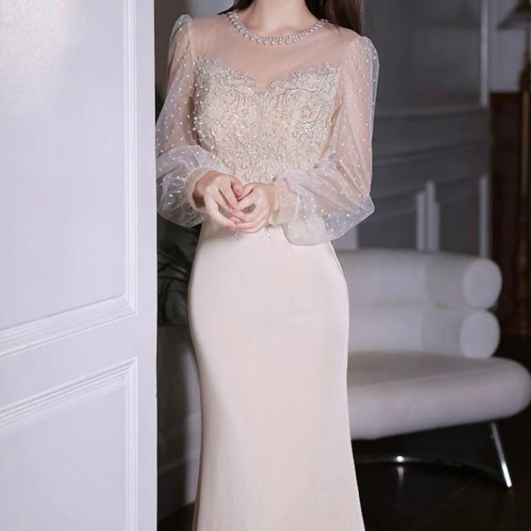 パールの美しいロングイブニングドレス?.?