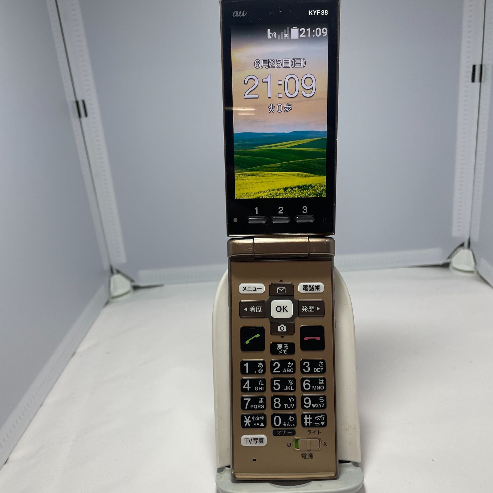 かんたんケータイ KYF38 ゴールド au android ガラホ G24 - メルカリ
